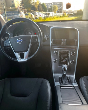 Volvo XC 60 cena 82999 przebieg: 120000, rok produkcji 2015 z Kielce małe 37